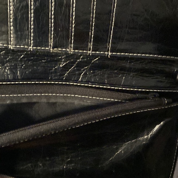 Northern Reflections Travel Wallet - Picture 5 of 10